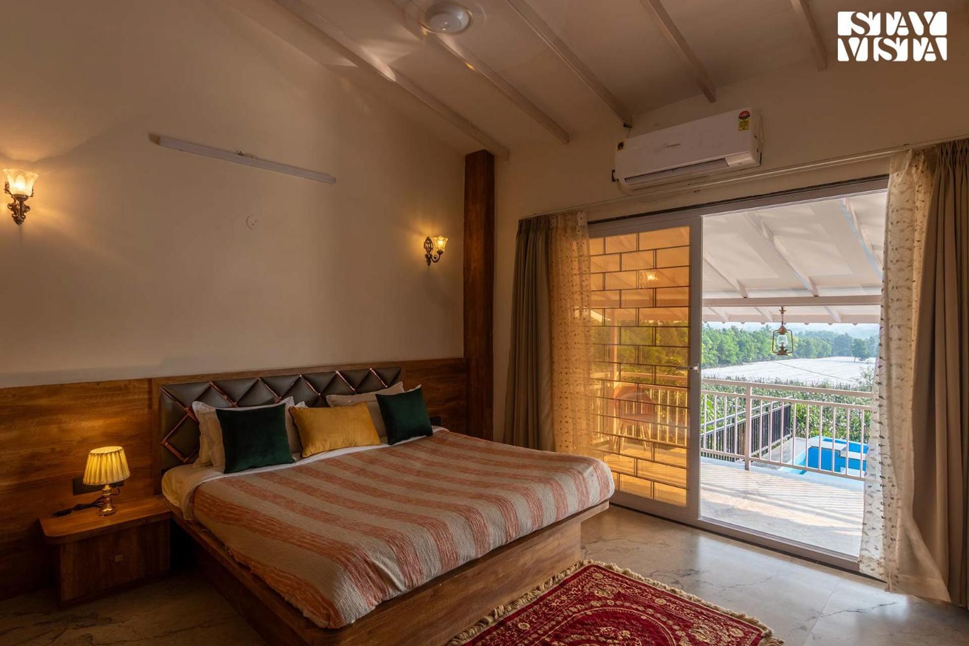 Stayvista'S Harvest Haven - Pool-View Villa With Deck & Machan Near Sula นาสิก ภายนอก รูปภาพ