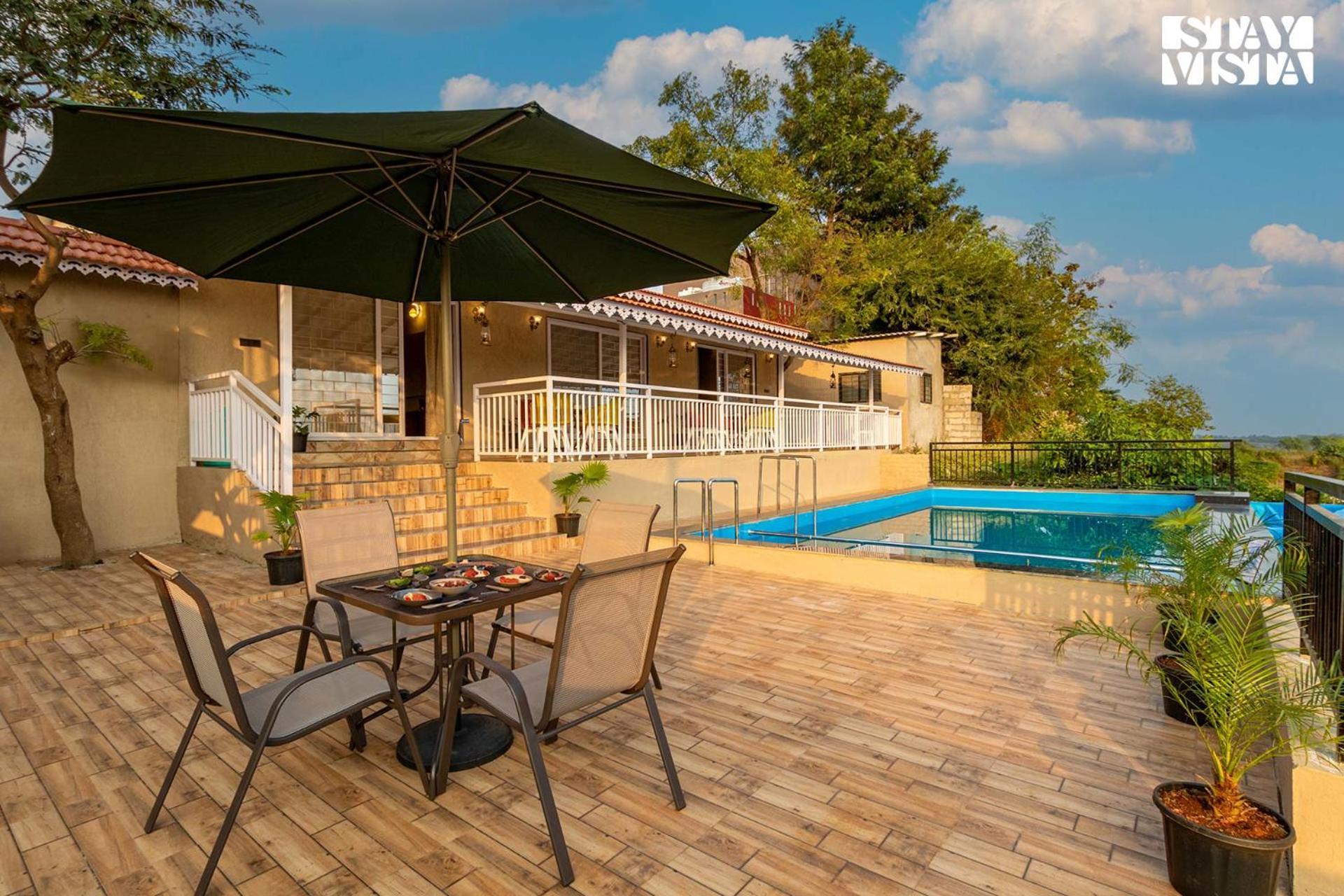 Stayvista'S Harvest Haven - Pool-View Villa With Deck & Machan Near Sula นาสิก ภายนอก รูปภาพ